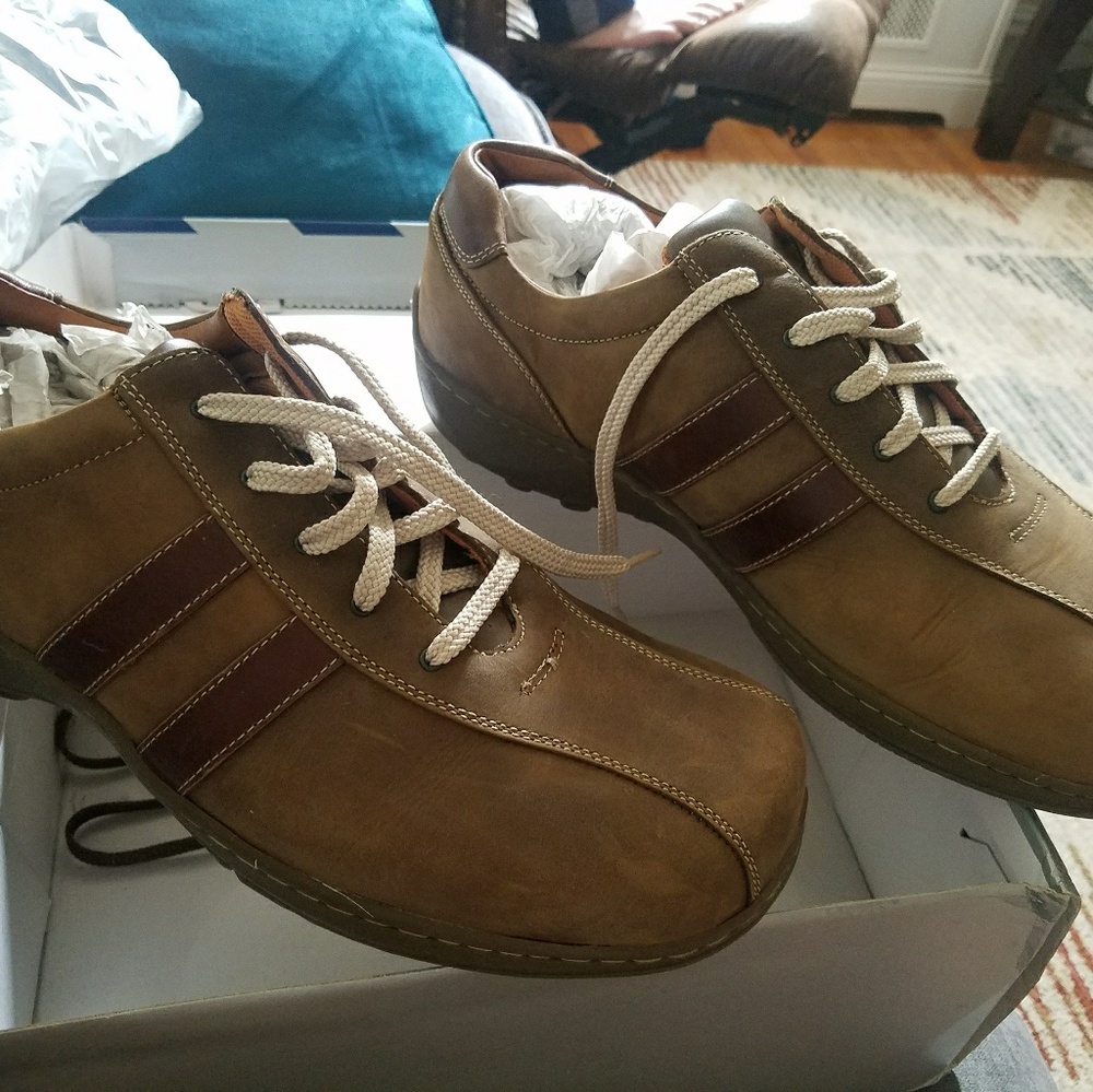 Men's shoes